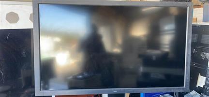 Used NEC MultiSync P701