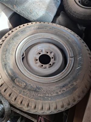 Toyota landcruiser  rims 