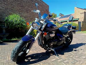 Suzuki Boulevard M50 