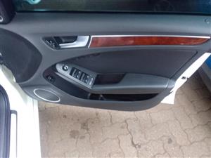 2012 AUDI A4 2.0T TURBO AUTOMATIC  WHITE  COLOPETROL LEATHER SPARE KEY REVERSE SENSER REVERSE CAMERA