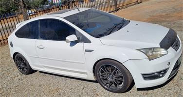 2006 Ford Focus ST 2