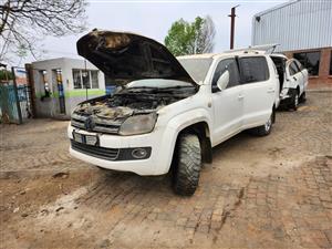 VW Amarok Now Stripp