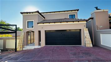 Spacious secure home for Rent Montana Park