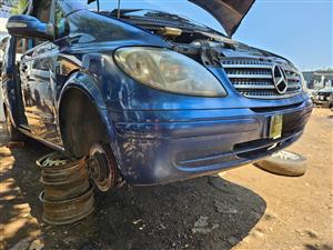 Mercedes-Benz Viano station wagon 2005 stripping for spares
