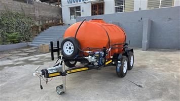 2500L BRAKED DOUBLE AXLE PLASTIC FIRE FIGHTING TANKER