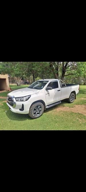 2023 Toyota Hilux 2.4 GD6 R/B RAIDER P/U 2x4