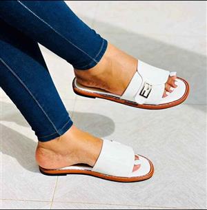 Ladies sandals