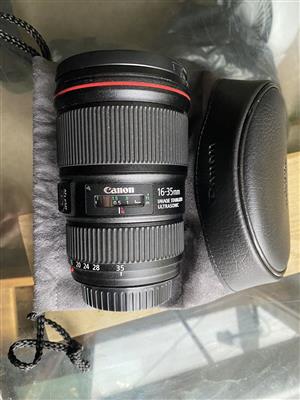 Canon EF 16-35mm f4 L IS USM Lens.