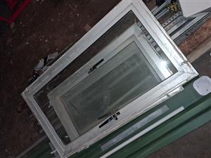 Aluminium Windows – Excellent Condition (Only Used 8 Months)
