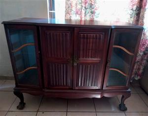 Rare vintage 1952 Murphy 8- valve, AM  radiogram & record player imbuia cabinet 
