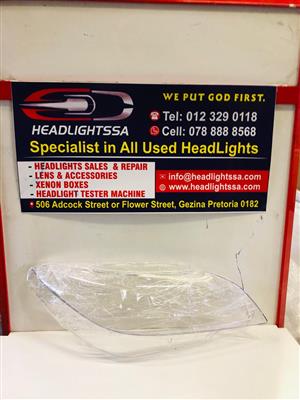 BMW E89 right side headlight replacement lens