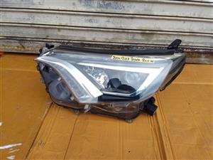 (2016-2018) TOYOTA RAV 4 LEFT SIDE XENON HEADLIGHT FOR SALE
