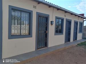 House For Sale in Kingsway