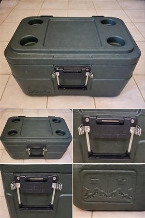 Rugged Road 65 Cooler – Ultralight • High-Performance • Excellent Condition