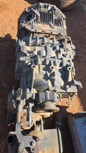 ZF Astronic 16 Speed Gearbox