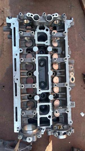 Ford Kuga 2.0 cylinder head