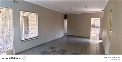 Townhouse For Sale in Brackenhurst