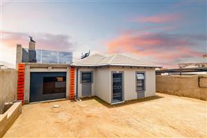 Exclusive Mandated- Freehold For Sale in Clayville