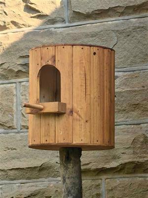 Uilkas / Uilhuis vir nonnietjiesuil / Owl box for barn owl