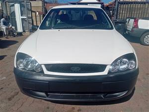 Ford bantam 1.3i 2009 model White Manual