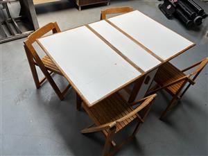 Picnic Table & Chairs 4-Seater Fold away.