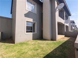 2 Bedroom Apartment for Sale in Brenthust Brakpan