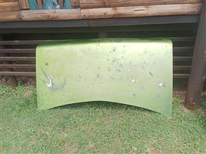 Chevrolet (2.5) bootlid