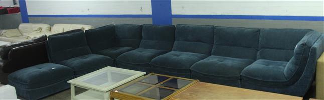 BLUE 8 SEATER MODULA