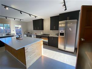 Townhouse For Sale in Highveld