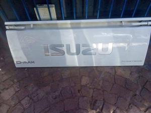 Isuzu KB250 tailgate