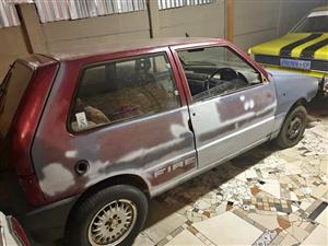 Fiat uno stripping for spares