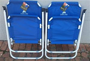 2NO OUTDOOR FOLDING CHAIRS