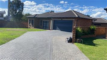 Great property close to schools