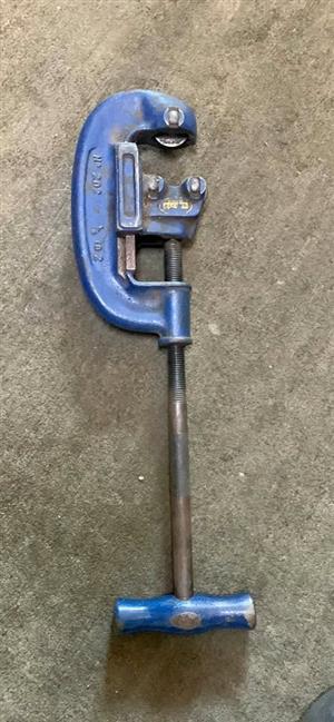 Record pipe cutter 280 Steve Biko road  Gezina  Pretoria  