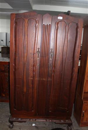 BROWN 2 DOOR WARDROBE S065564B
