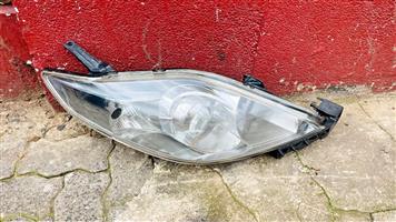 Mazda 5 headlight 2006