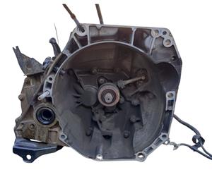 RENAULT CLIO 4 2016 0.9 H4BA TURBO 5 SPEED MANUAL GEARBOX – USED