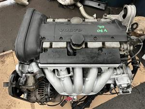 Used Volvo B5244S 2.4L Naturally Aspirated Inline-5 Petrol Engine For Sale.