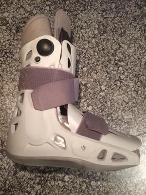 Medium Kort MoonBoot