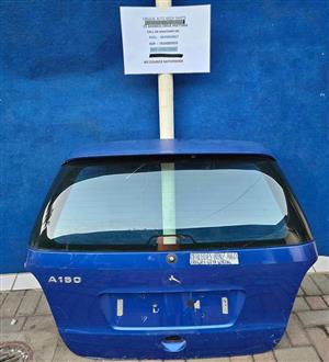 Mercedes Benz A160 Tailgate With Wiring