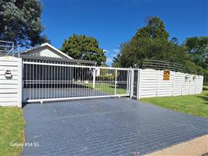 Apartment Rental Monthly in Brackendowns