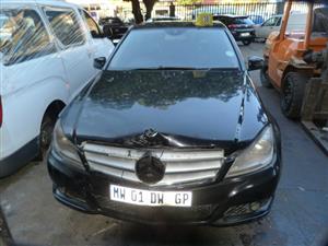 Mercedes C200 CGI W204 2.0 AT 271 Black - 2012 SPARESBOYZ STRIPPING FOR SPARES