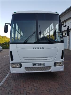 IVECO BUS 65 SEATER 2009