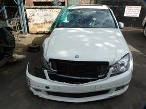 Mercedes C200K W204 2.0 AT 271 White - 2010 SPARESBOYZ STRIPPING FOR SPARES