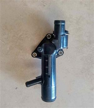 Nissan Np 200 Thermostat Housing