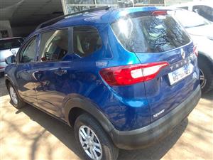 2023 Renault Triber 1.0 7seater, Blue COLOR Manual, Petrol, Service book 29000km 