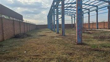 Commercial property for sale  in industrail area. knight Robertson avenue germiston