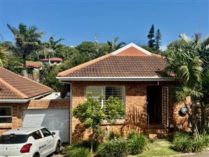 Modern 2-Bedroom Townhouse with Garden