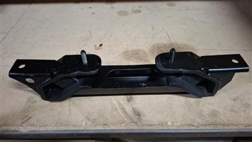 Brand New Gearbox Mounting for Mitsubishi Pajero 4M41 Engine | Drivetrain Spares