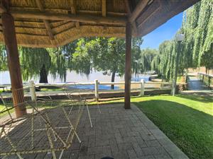 3 Bedroom Apartment for Sale with River Views - Edge on the Vaal